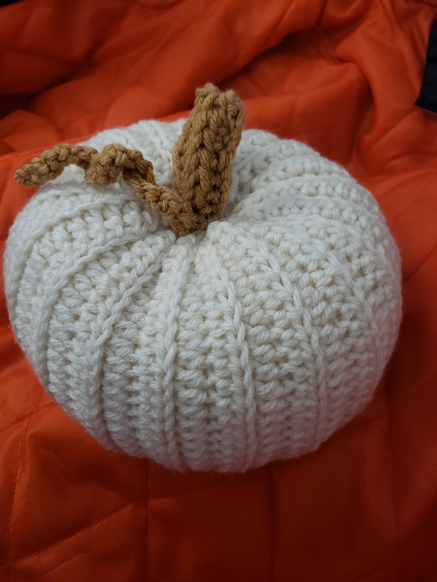 Crochet Off-White Pumpkin