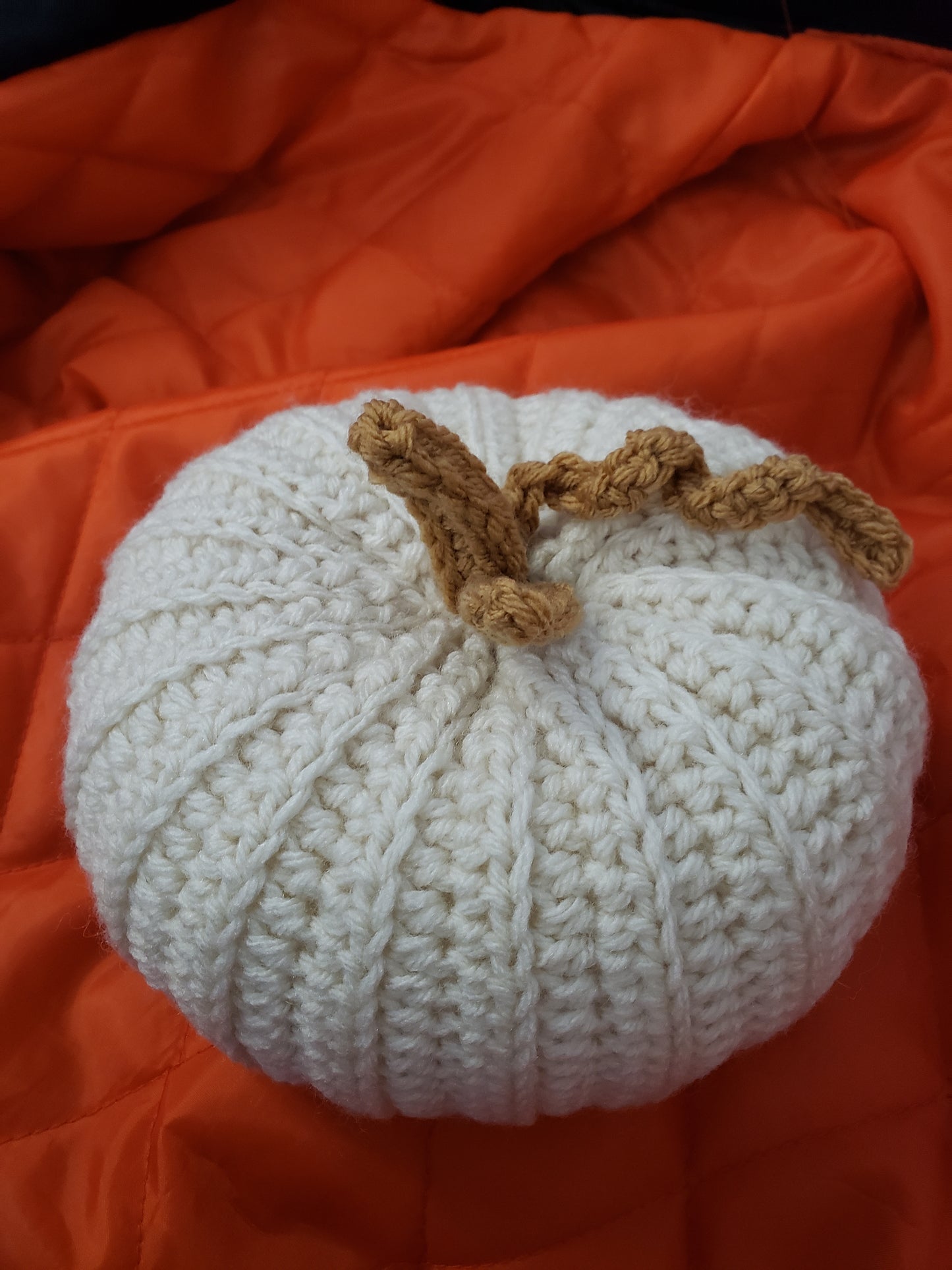 Crochet Off-White Pumpkin