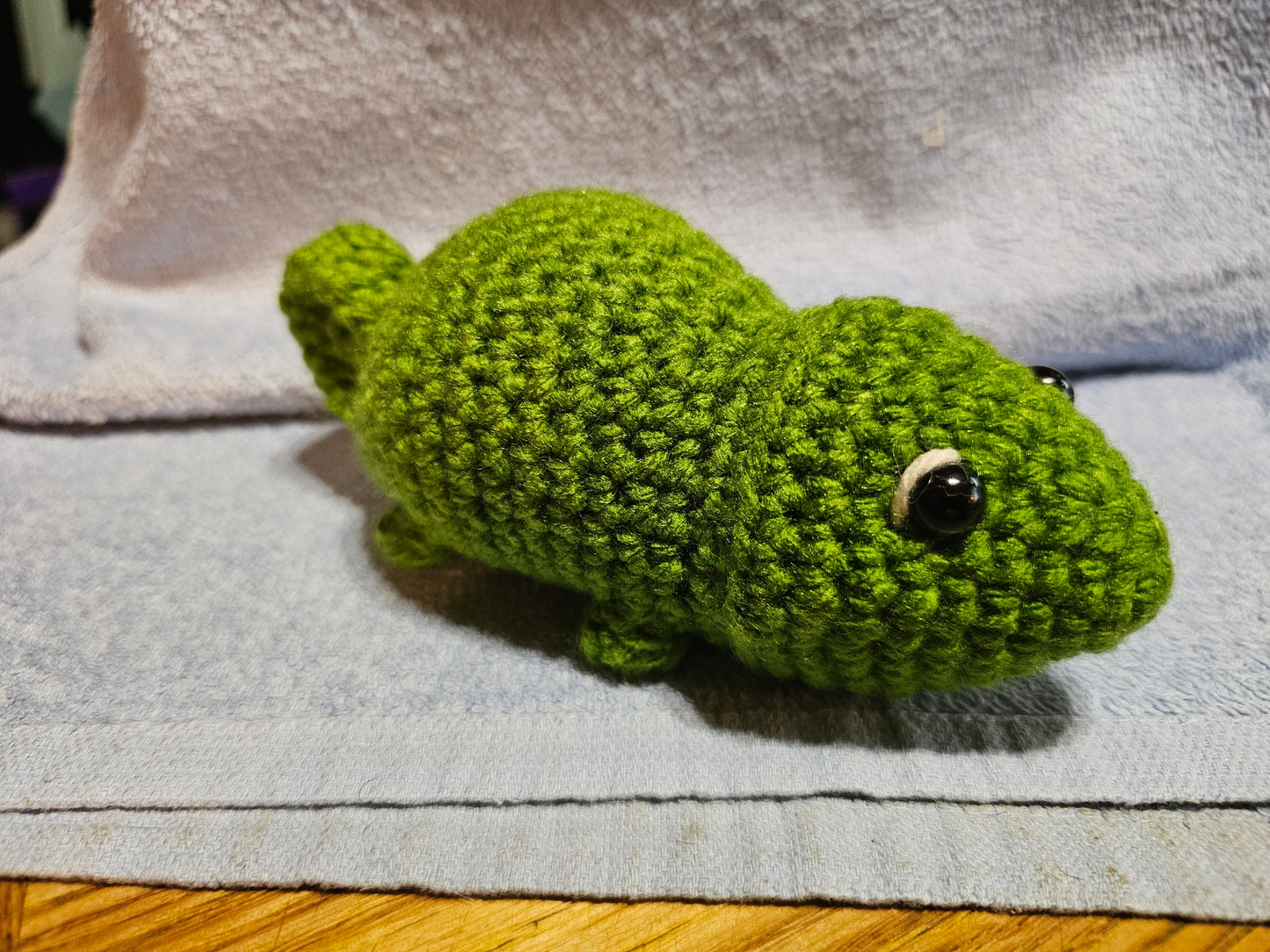 Crochet Chameleon w/open mouth