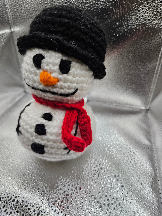 Crochet Snowman in multiple sizes and colors